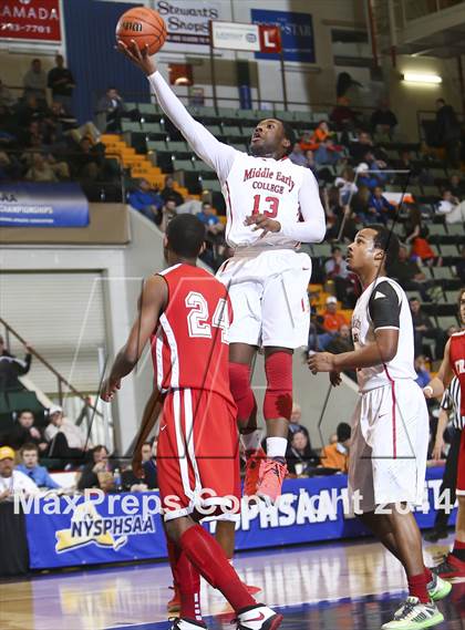Thumbnail 1 in Friends Academy vs. Middle Early College (NYSPHSAA Class C Semifinal) photogallery.