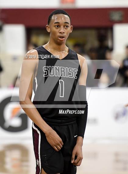 Thumbnail 2 in IMG Academy vs. Sunrise Christian (GEICO National Tournament Quarterfinal) photogallery.