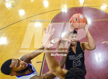 Thumbnail 1 in IMG Academy vs. Sunrise Christian (GEICO National Tournament Quarterfinal) photogallery.