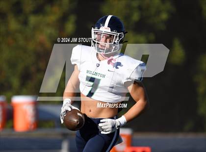 Thumbnail 2 in Williston @ Cheshire Academy photogallery.