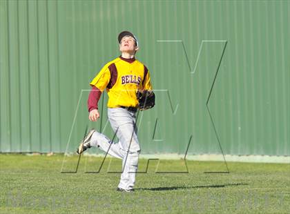 Thumbnail 1 in Bells vs Krum (Pottsboro Tournament) photogallery.