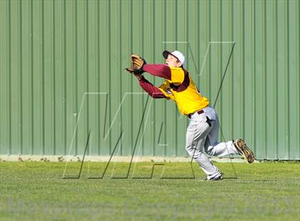 Thumbnail 3 in Bells vs Krum (Pottsboro Tournament) photogallery.