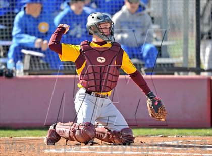Thumbnail 2 in Bells vs Krum (Pottsboro Tournament) photogallery.