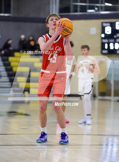 Thumbnail 1 in JV: Park City @ Deseret Peak photogallery.