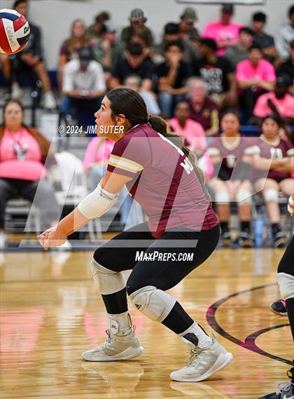 Thumbnail 3 in Mumford vs Milano (UIL Volleyball 2A D2 Bi-District) photogallery.