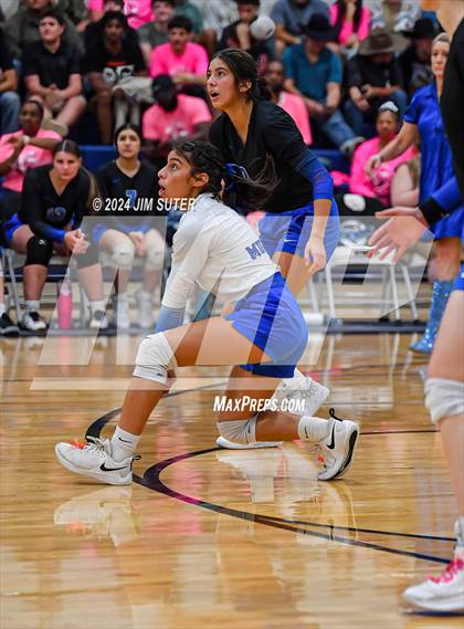 Thumbnail 3 in Mumford vs Milano (UIL Volleyball 2A D2 Bi-District) photogallery.