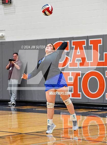 Thumbnail 2 in Mumford vs Milano (UIL Volleyball 2A D2 Bi-District) photogallery.