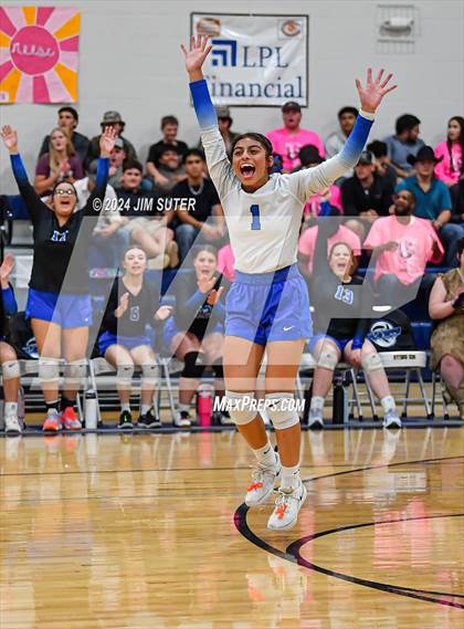 Thumbnail 1 in Mumford vs Milano (UIL Volleyball 2A D2 Bi-District) photogallery.