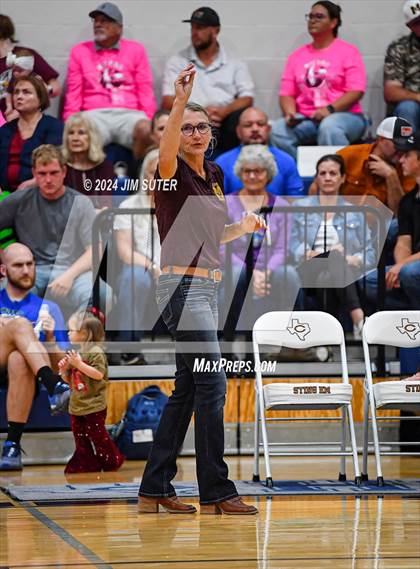 Thumbnail 1 in Mumford vs Milano (UIL Volleyball 2A D2 Bi-District) photogallery.