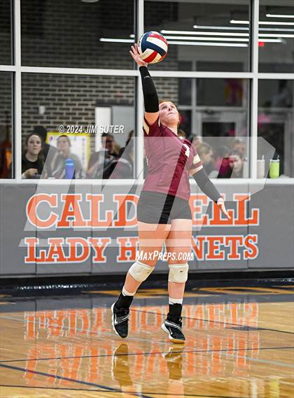 Thumbnail 2 in Mumford vs Milano (UIL Volleyball 2A D2 Bi-District) photogallery.