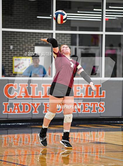Thumbnail 1 in Mumford vs Milano (UIL Volleyball 2A D2 Bi-District) photogallery.