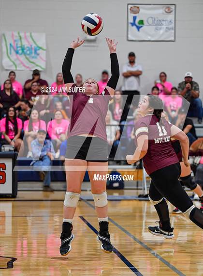 Thumbnail 1 in Mumford vs Milano (UIL Volleyball 2A D2 Bi-District) photogallery.