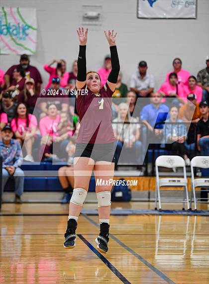 Thumbnail 2 in Mumford vs Milano (UIL Volleyball 2A D2 Bi-District) photogallery.