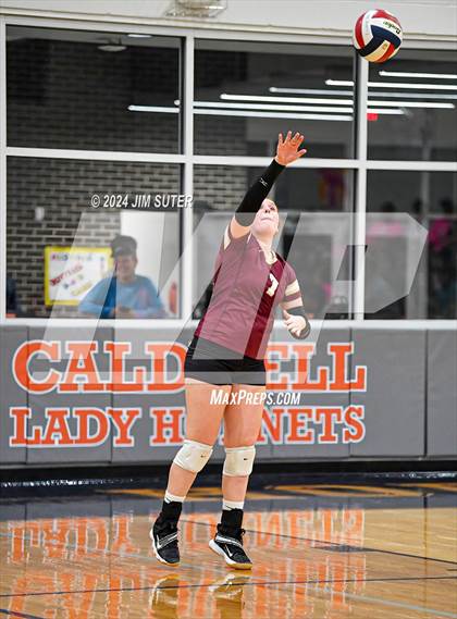 Thumbnail 2 in Mumford vs Milano (UIL Volleyball 2A D2 Bi-District) photogallery.