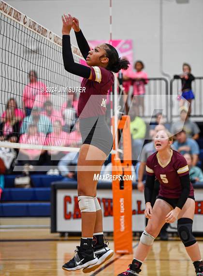 Thumbnail 3 in Mumford vs Milano (UIL Volleyball 2A D2 Bi-District) photogallery.