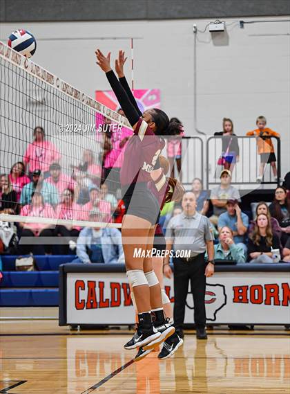 Thumbnail 1 in Mumford vs Milano (UIL Volleyball 2A D2 Bi-District) photogallery.