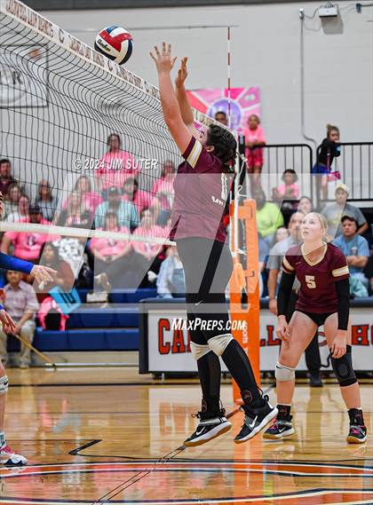 Thumbnail 2 in Mumford vs Milano (UIL Volleyball 2A D2 Bi-District) photogallery.