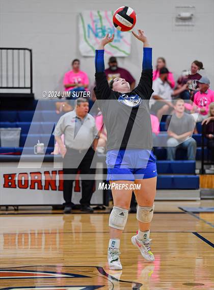 Thumbnail 1 in Mumford vs Milano (UIL Volleyball 2A D2 Bi-District) photogallery.