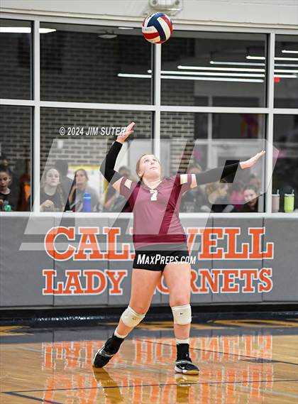 Thumbnail 1 in Mumford vs Milano (UIL Volleyball 2A D2 Bi-District) photogallery.