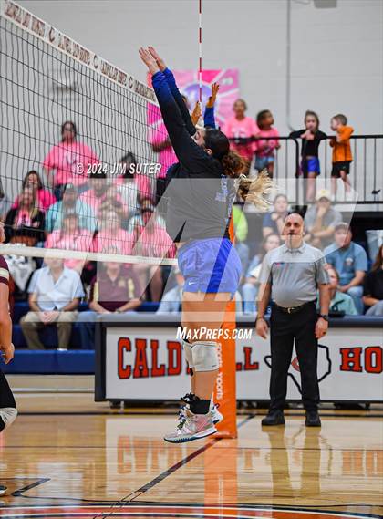 Thumbnail 2 in Mumford vs Milano (UIL Volleyball 2A D2 Bi-District) photogallery.