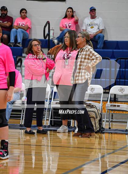 Thumbnail 1 in Mumford vs Milano (UIL Volleyball 2A D2 Bi-District) photogallery.