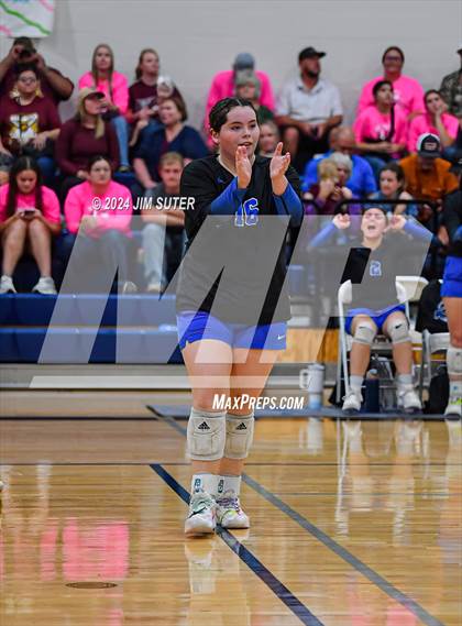 Thumbnail 1 in Mumford vs Milano (UIL Volleyball 2A D2 Bi-District) photogallery.