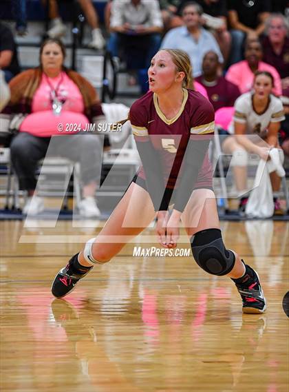 Thumbnail 2 in Mumford vs Milano (UIL Volleyball 2A D2 Bi-District) photogallery.