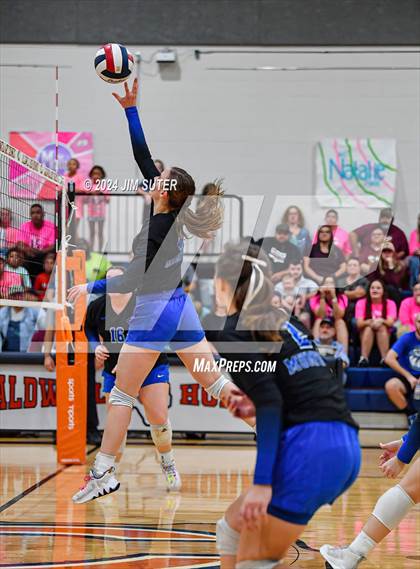 Thumbnail 2 in Mumford vs Milano (UIL Volleyball 2A D2 Bi-District) photogallery.