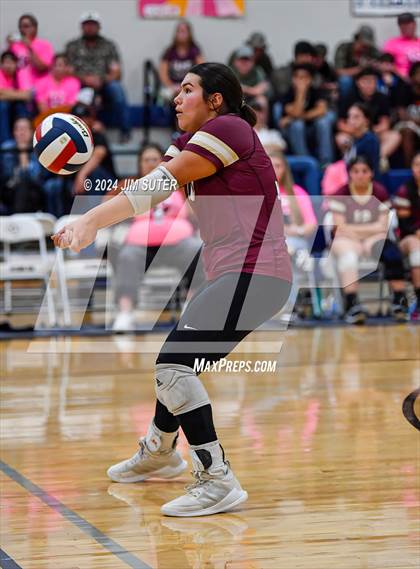 Thumbnail 2 in Mumford vs Milano (UIL Volleyball 2A D2 Bi-District) photogallery.