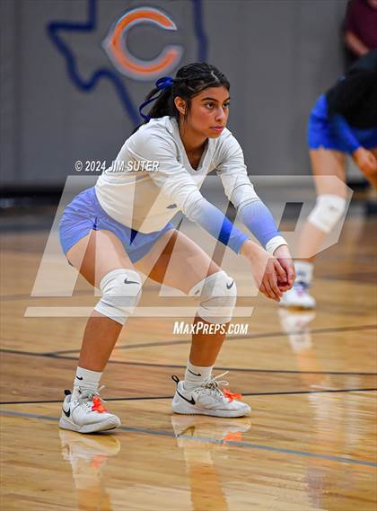 Thumbnail 3 in Mumford vs Milano (UIL Volleyball 2A D2 Bi-District) photogallery.