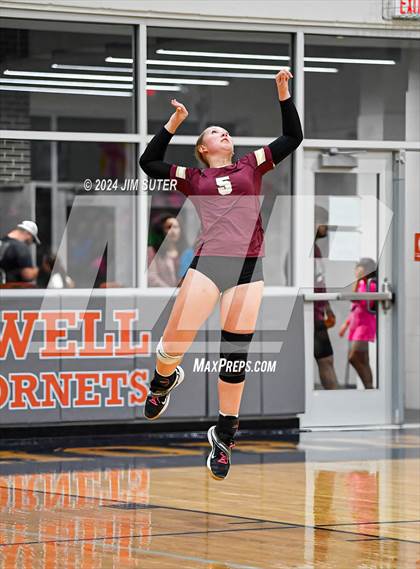 Thumbnail 2 in Mumford vs Milano (UIL Volleyball 2A D2 Bi-District) photogallery.