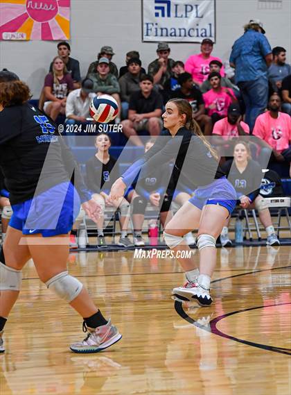 Thumbnail 1 in Mumford vs Milano (UIL Volleyball 2A D2 Bi-District) photogallery.