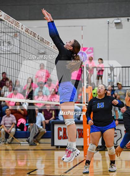 Thumbnail 2 in Mumford vs Milano (UIL Volleyball 2A D2 Bi-District) photogallery.