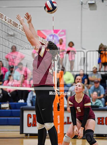 Thumbnail 2 in Mumford vs Milano (UIL Volleyball 2A D2 Bi-District) photogallery.