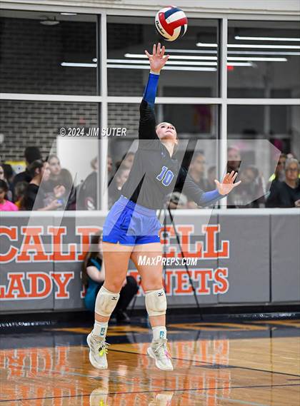 Thumbnail 3 in Mumford vs Milano (UIL Volleyball 2A D2 Bi-District) photogallery.