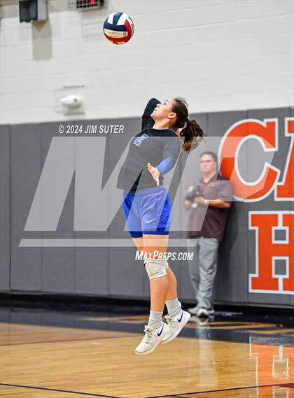 Thumbnail 1 in Mumford vs Milano (UIL Volleyball 2A D2 Bi-District) photogallery.