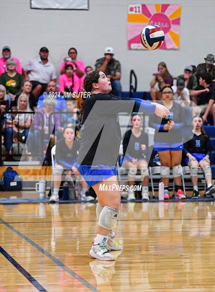 Thumbnail 1 in Mumford vs Milano (UIL Volleyball 2A D2 Bi-District) photogallery.