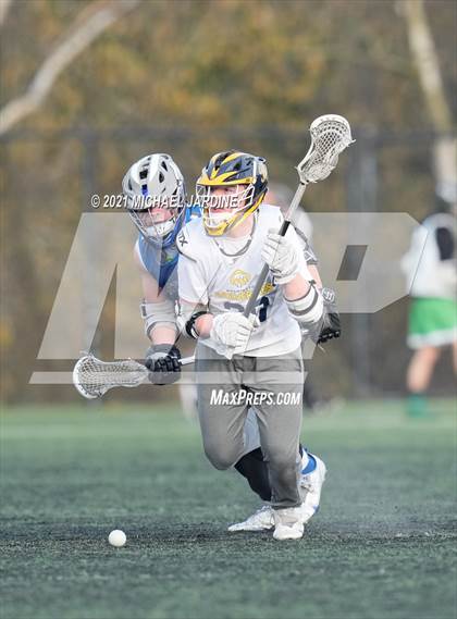 Thumbnail 3 in Bellevue vs Seattle Prep (Space Needle Shootout) photogallery.