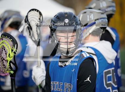 Thumbnail 2 in Bellevue vs Seattle Prep (Space Needle Shootout) photogallery.