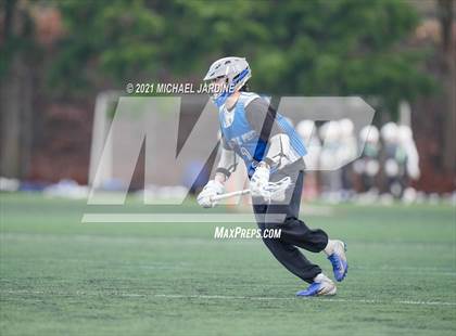 Thumbnail 1 in Bellevue vs Seattle Prep (Space Needle Shootout) photogallery.