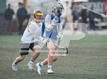 Thumbnail 1 in Bellevue vs Seattle Prep (Space Needle Shootout) photogallery.