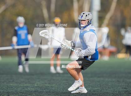 Thumbnail 1 in Bellevue vs Seattle Prep (Space Needle Shootout) photogallery.