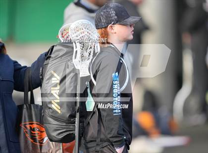 Thumbnail 2 in Bellevue vs Seattle Prep (Space Needle Shootout) photogallery.