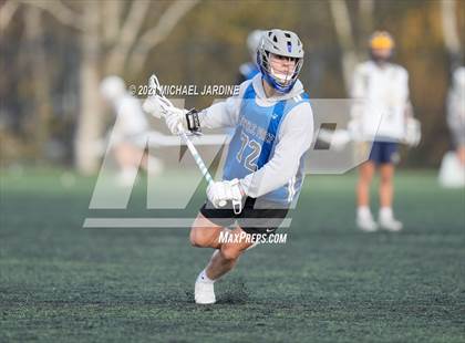 Thumbnail 2 in Bellevue vs Seattle Prep (Space Needle Shootout) photogallery.