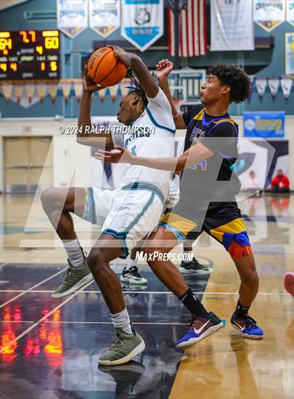 Thumbnail 3 in Bakersfield Christian @ Sheldon photogallery.