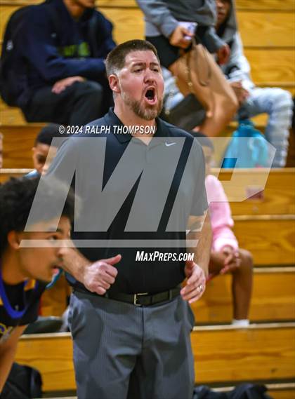 Thumbnail 1 in Bakersfield Christian @ Sheldon photogallery.