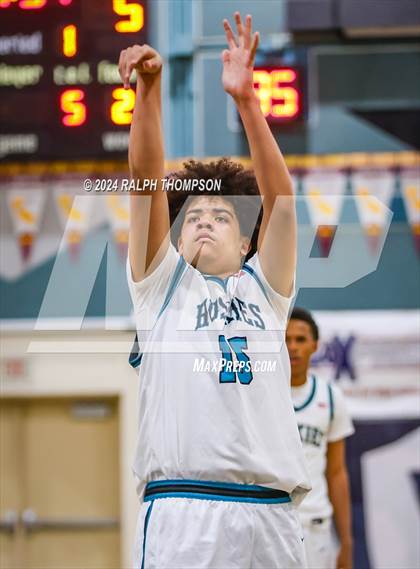 Thumbnail 1 in Bakersfield Christian @ Sheldon photogallery.