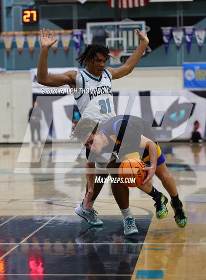 Thumbnail 1 in Bakersfield Christian @ Sheldon photogallery.