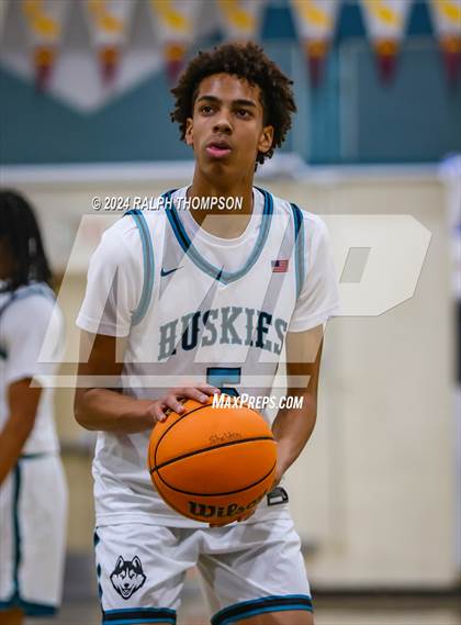 Thumbnail 3 in Bakersfield Christian @ Sheldon photogallery.