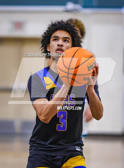Thumbnail 1 in Bakersfield Christian @ Sheldon photogallery.